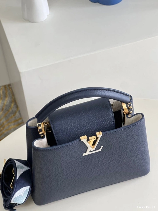 First bag VUITTON CAPUCINES LOUIS BB 0816